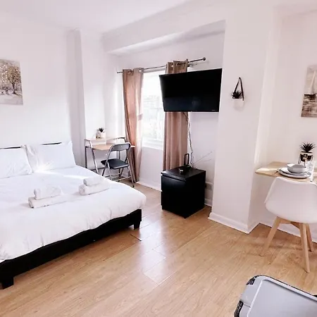 Kings Road Retreat - Affordable Serviced Apartments In Chelsea London Exterior photo
