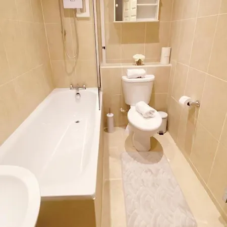 Kings Road Retreat - Affordable Serviced Apartments In Chelsea London Exterior photo